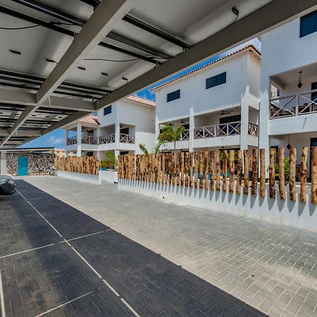 Bloozz Resort Bonaire Playa Esterno foto
